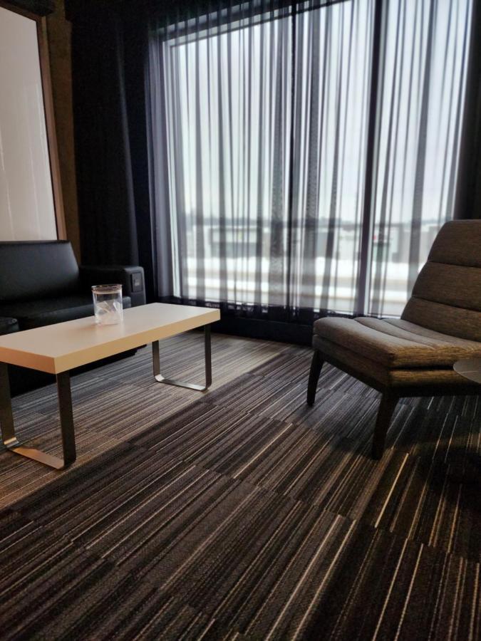 Grand Hotel Times Blainville-Mirabel Dış mekan fotoğraf